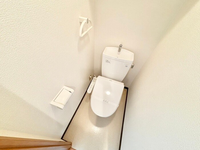 物件内観写真15　(トイレ)