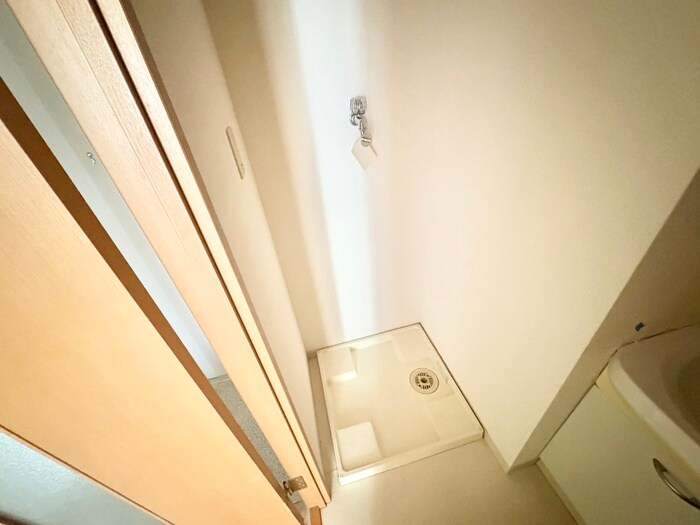 物件内観写真19　(洗濯機置場)