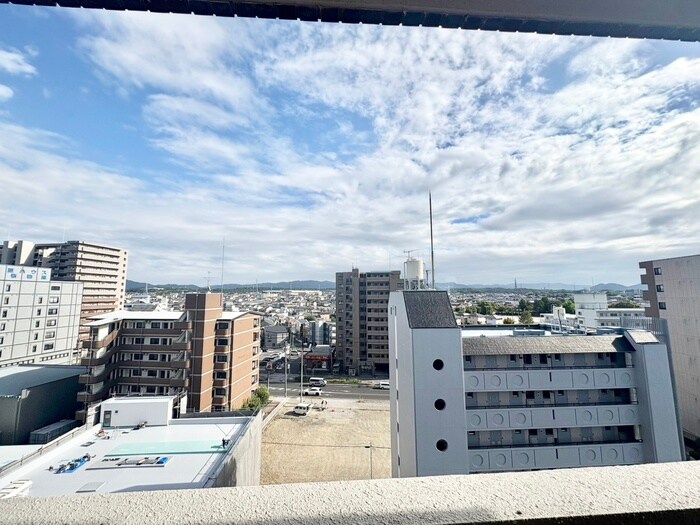 物件内観写真21　(室内からの展望)