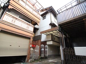 郷田貸家外観写真