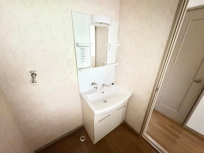 物件内観写真9　(洗面)