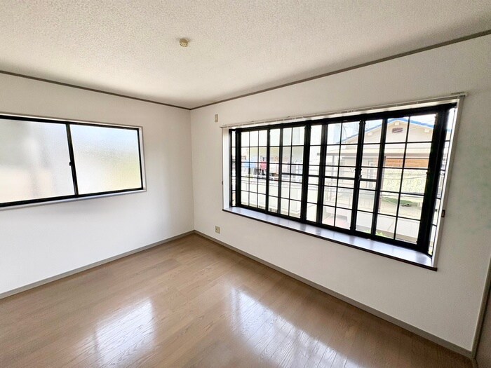 物件内観写真13　(居室)