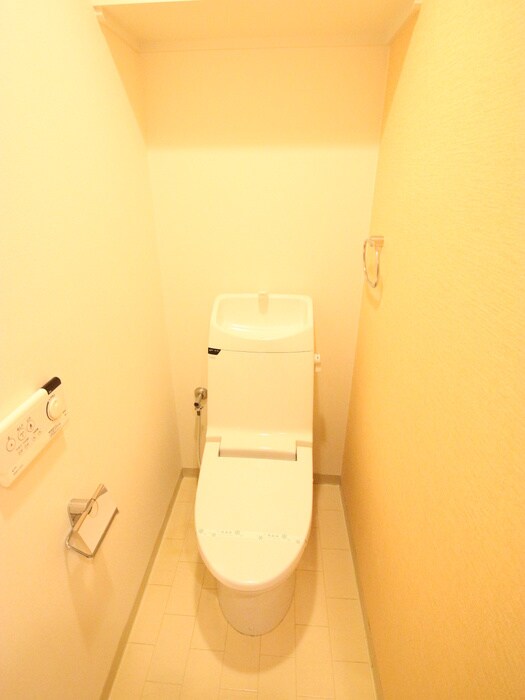 物件内観写真9　(トイレ)