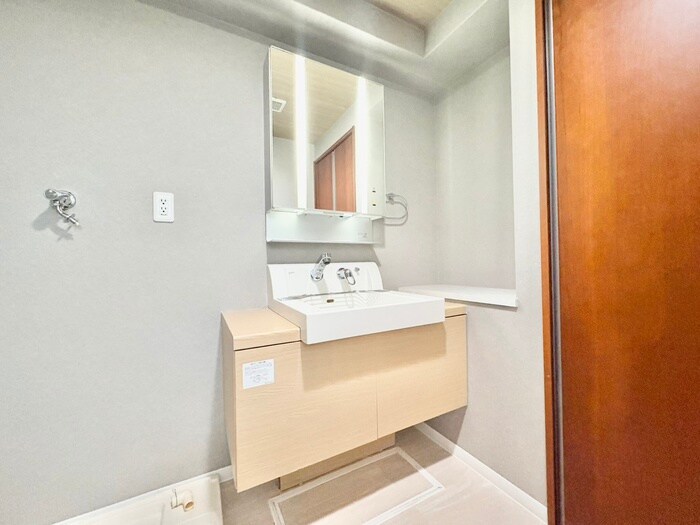 物件内観写真10　(洗面)