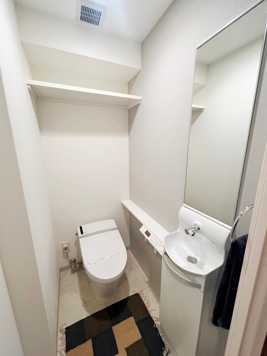 物件内観写真14　(トイレ)