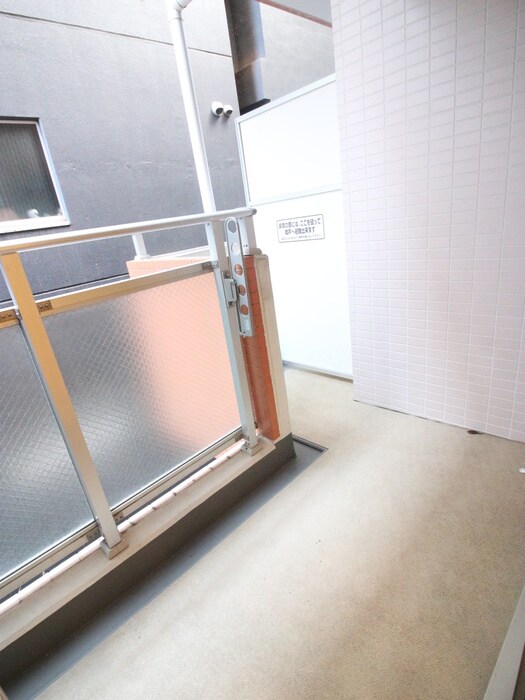 物件内観写真18　(ベランダ・バルコニー)