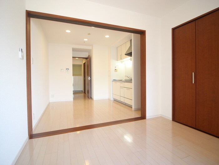 物件内観写真21　(居室)