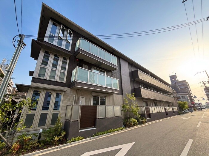 物件外観写真1　(外観写真)