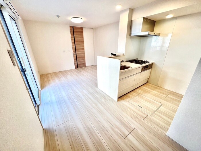 物件内観写真13　(居室)