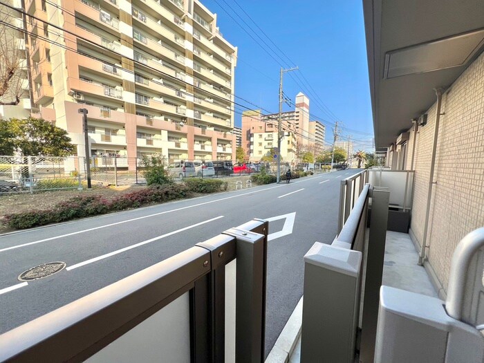 物件内観写真19　(室内からの展望)