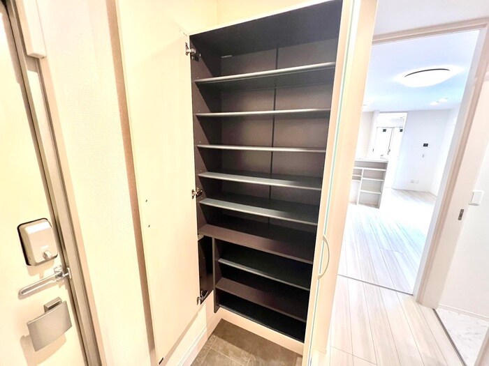 物件内観写真20　(靴箱)