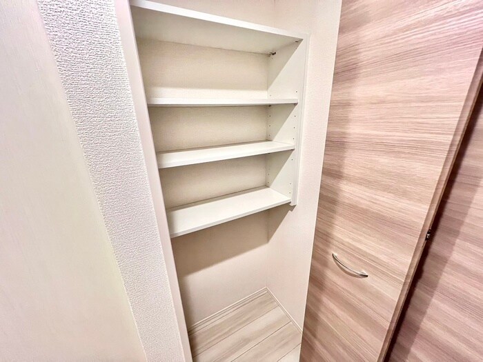物件内観写真22　(収納)