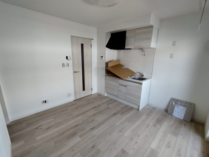 物件内観写真7　(居室)