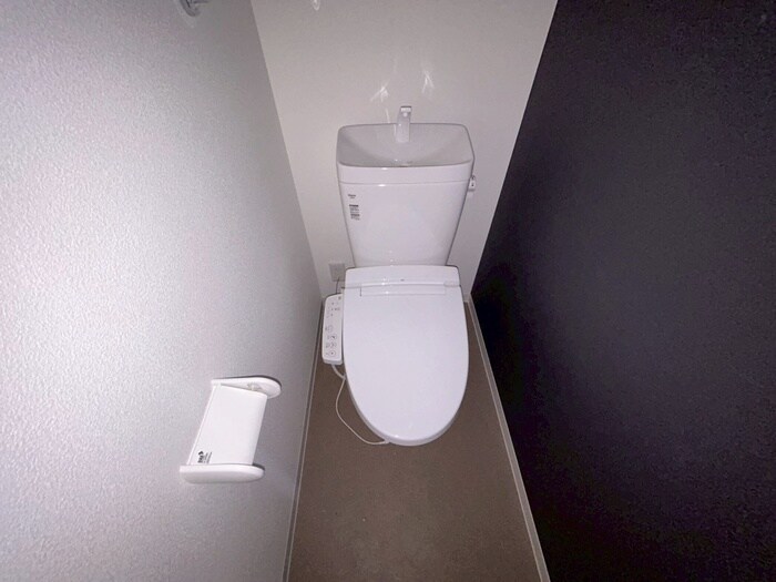 物件内観写真11　(トイレ)