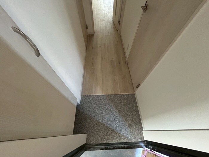 物件内観写真14　(廊下)