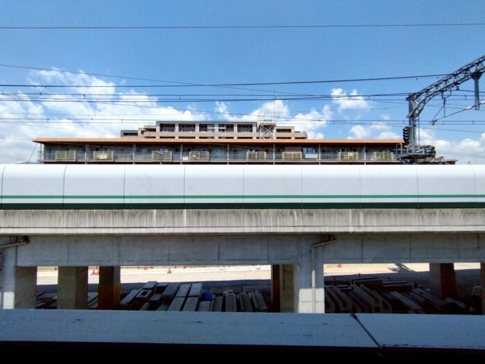 物件内観写真15　(室内からの展望)