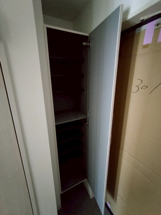 物件内観写真16　(靴箱)