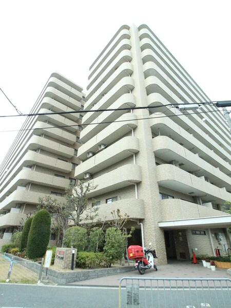 キングマンション守口（402）外観写真