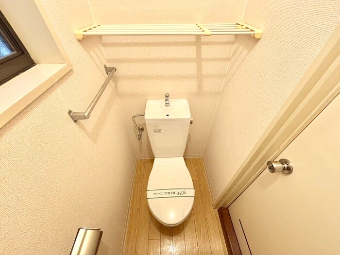 物件内観写真10　(トイレ)