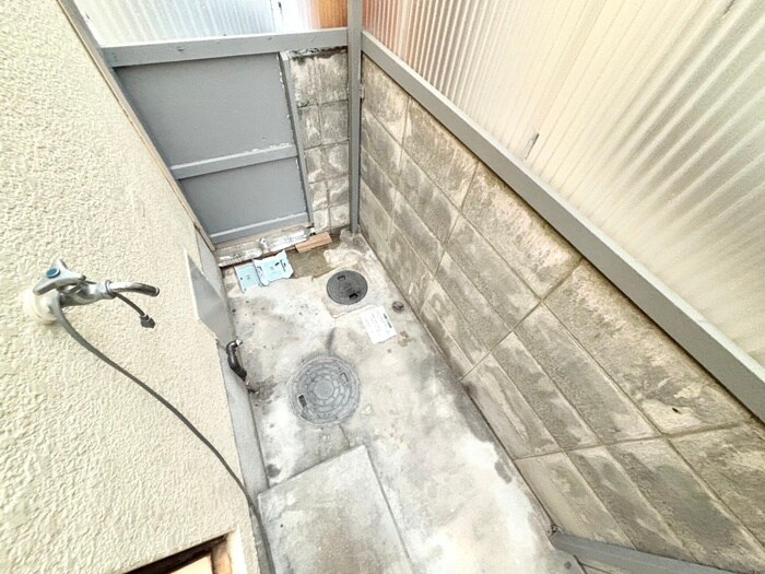 物件内観写真20　(洗濯機置場)