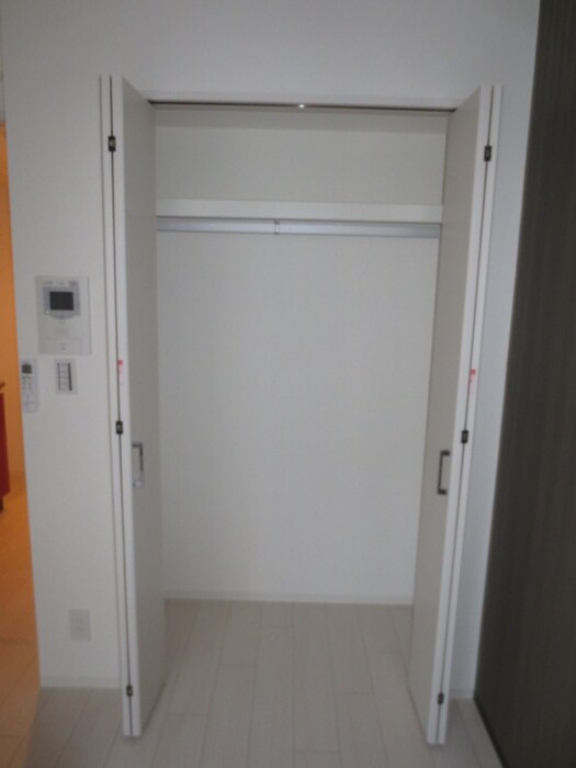 物件内観写真15　(収納)