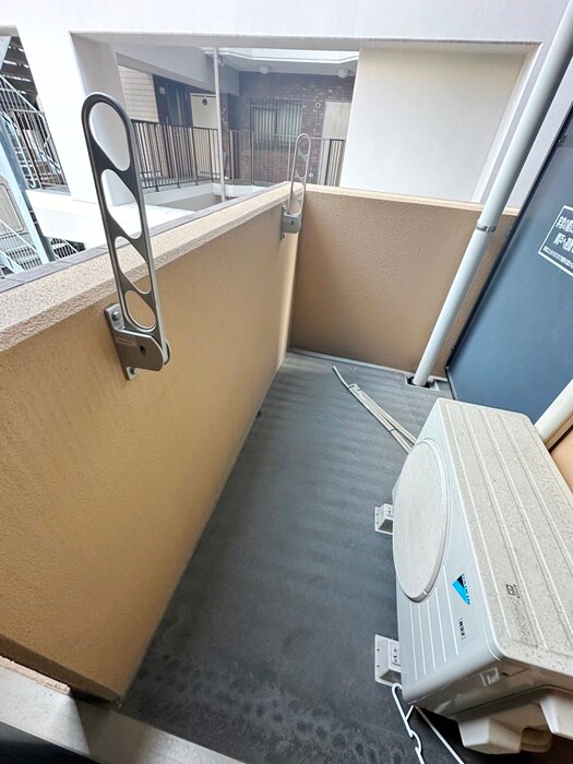 物件内観写真16　(ベランダ・バルコニー)