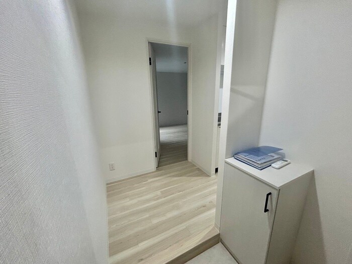 物件内観写真6　(廊下)