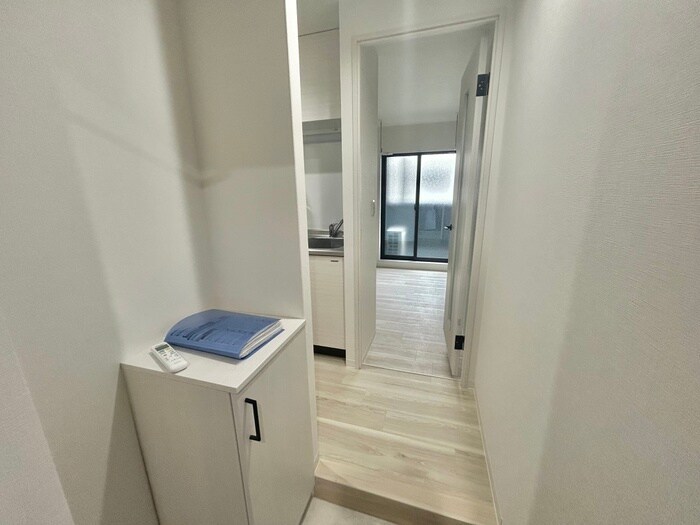 物件内観写真6　(廊下)