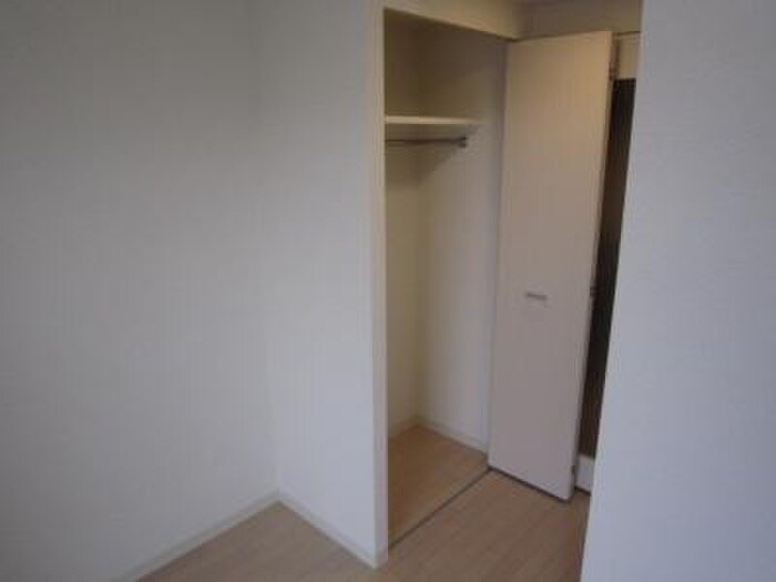 物件内観写真12　(居室)