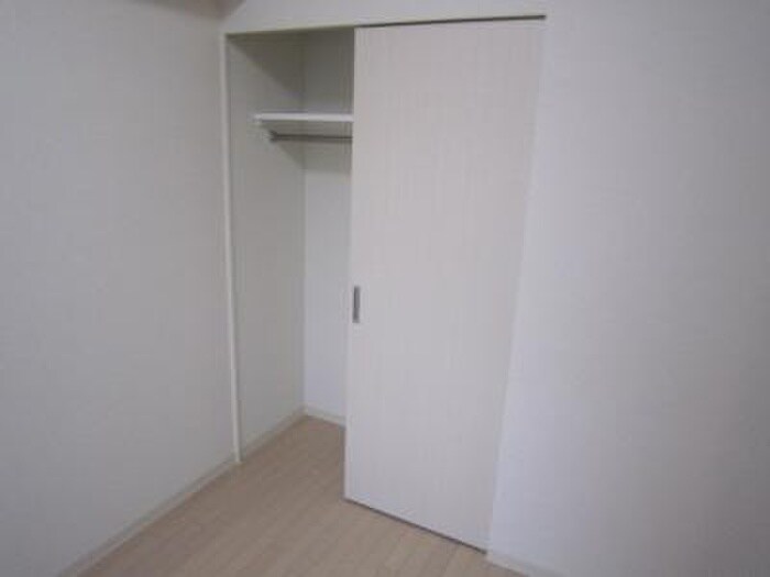 物件内観写真13　(居室)