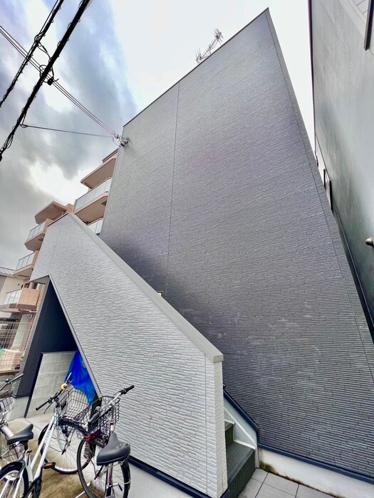 物件外観写真2　(外観写真)