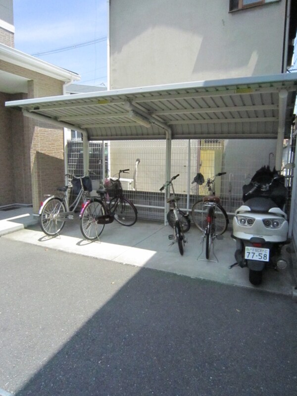 駐輪場