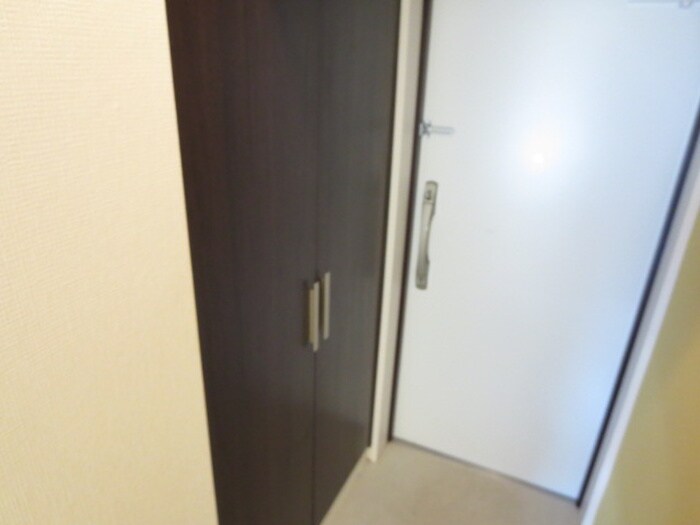 物件内観写真8　(靴箱)
