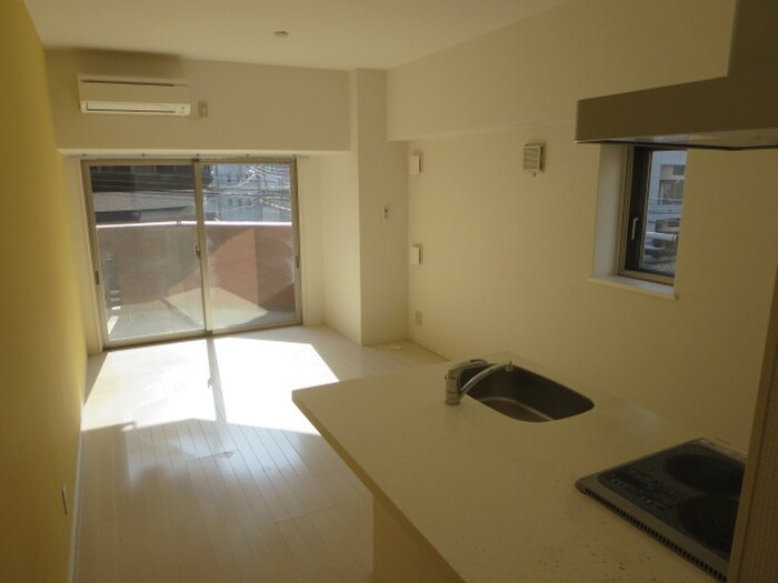 物件内観写真13　(居室)