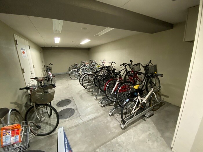 物件内観写真10　(内観写真)