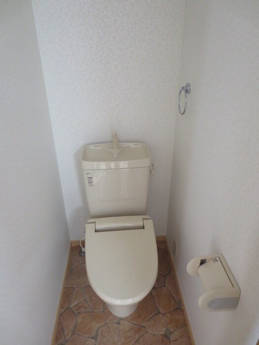 物件内観写真12　(トイレ)