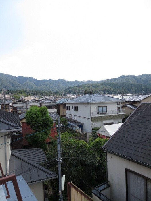 物件内観写真16　(室内からの展望)