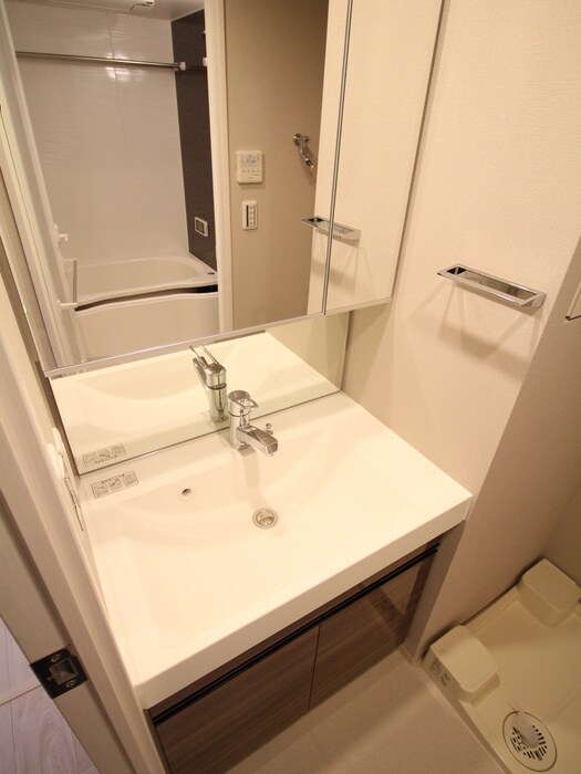 物件内観写真10　(洗面)