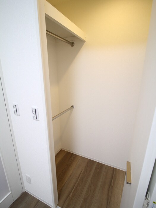 物件内観写真17　(収納)