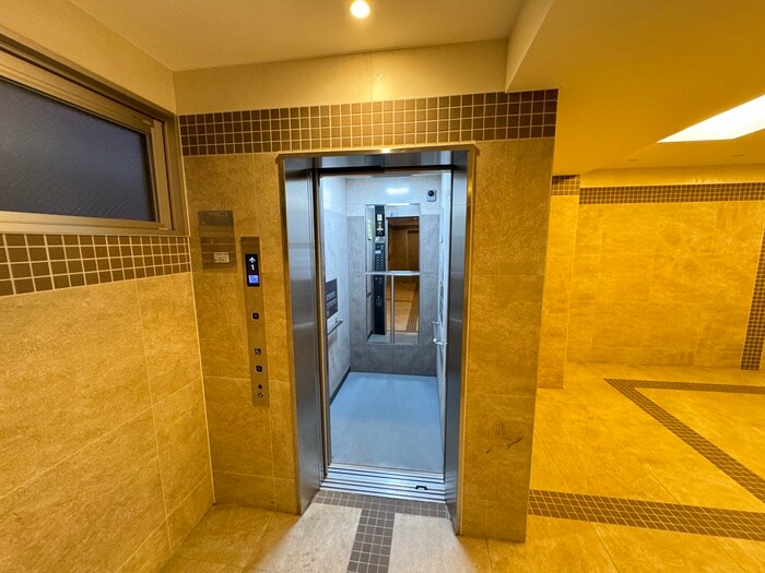 物件外観写真3　(建物設備)