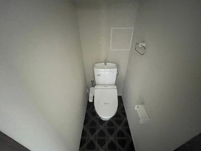 物件内観写真12　(トイレ)