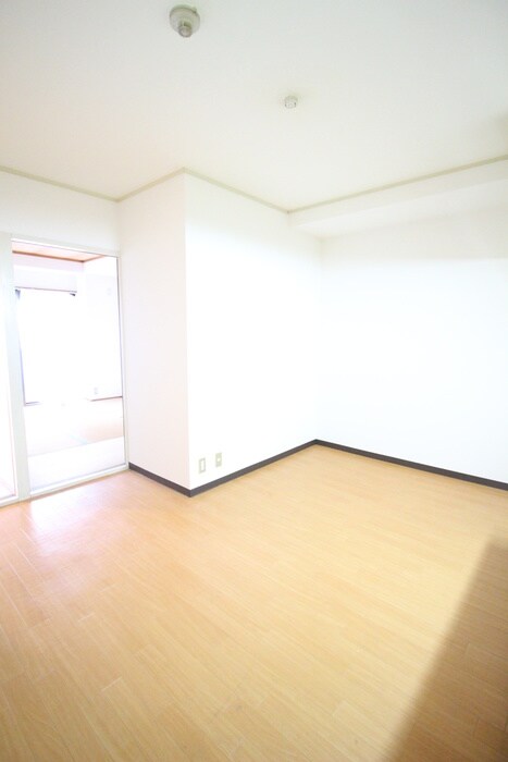 物件内観写真7　(内観写真)