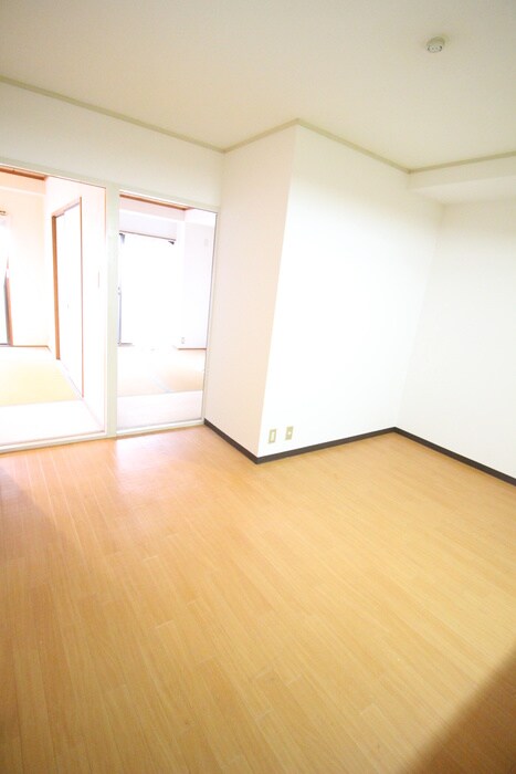 物件内観写真14　(内観写真)