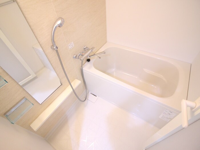 物件内観写真10　(バス／シャワールーム等)