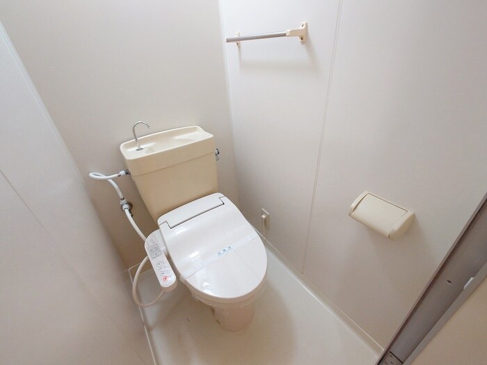 物件内観写真10　(トイレ)