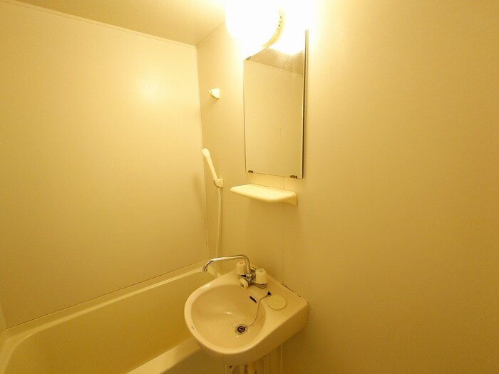 物件内観写真11　(洗面)