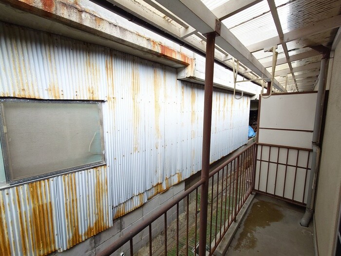 物件内観写真18　(室内からの展望)