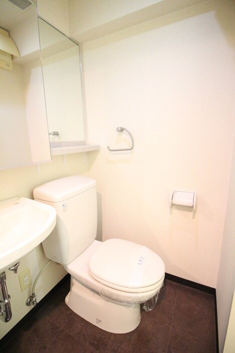 物件内観写真10　(トイレ)