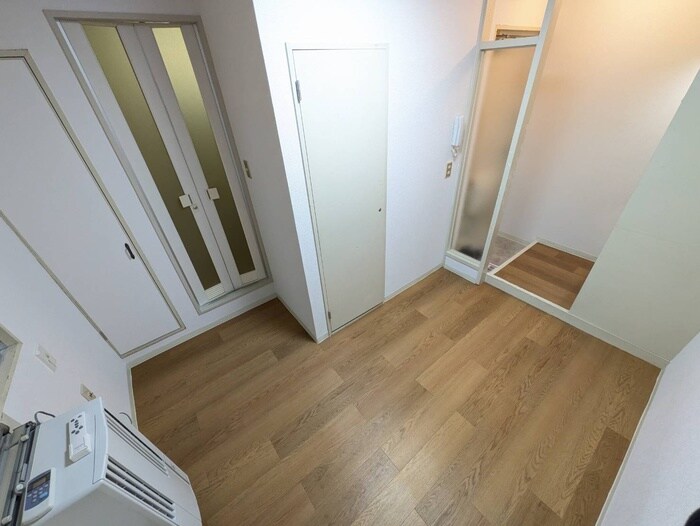 物件内観写真9　(居室)