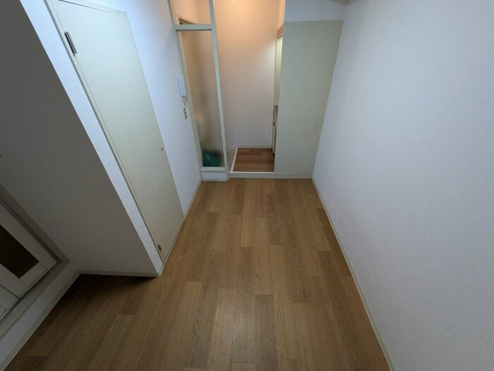 物件内観写真11　(居室)